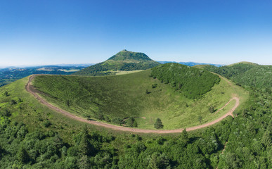 Puy de pariou vue de drone