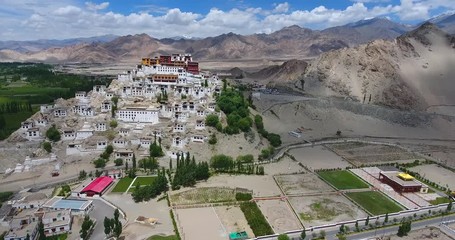 Wall Mural - Thikse Gompa or Thikse Monastery is a gompa affiliated with the Gelug sect of Tibetan Buddhism. It is located on top of a hill in Thiksey approximately 19 kilometres east of Leh in Ladakh, India. 