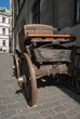 Alte historische Kutsche in Altstadt von Riga, Lettland