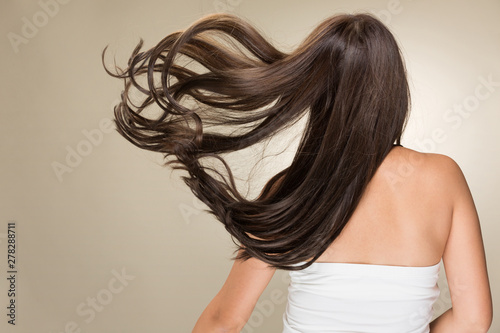 躍動感ある髪 Stock 写真 Adobe Stock