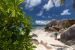 Sandstrand mit Granitfelsen Anse Source D'Argent auf der Seychellen Insel La Digue