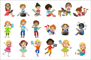 Poster - Kids With Gadgets Set