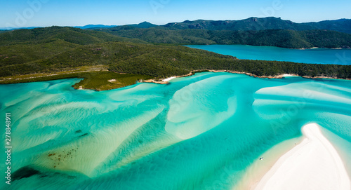 Fotografía Aerial of Hill Inlet and White Haven Beach from the air over Whitsunday Island