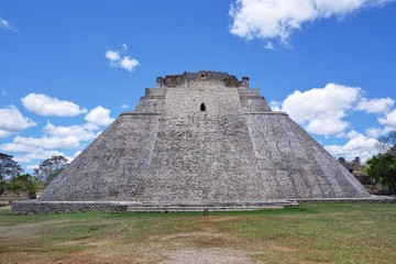 Wall Mural - Maya Ruine Uxmal in Mexiko