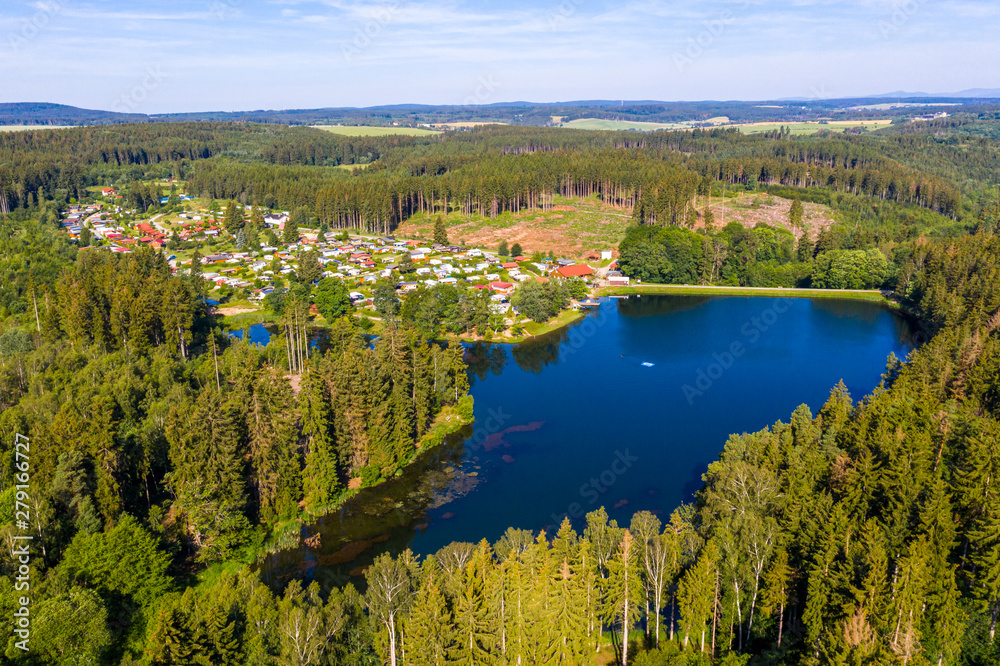 Stock-Foto Birnbaumteich Campingplatz Neudorf im Harz, Harz, Harzgerode,  See, Neudorf, Zeltplatz, Campingplatz, Tourismus im Harz, Ostharz,  selketal,  | Adobe Stock