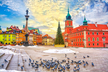 Royal Castle, ancient townhouses and Sigismund's Column in Old town in Warsaw on a Christmas day, Poland, is UNESCO World Heritage Site