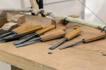 carpenter's gouges and chisels