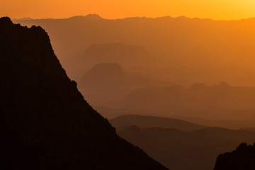 Wall Mural - sunset at the window in big bend national park in texas.