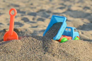 Canvas Print - plage sable congés vacances jeux chaleur soleil 