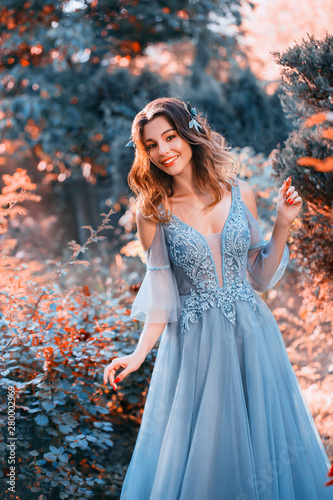 blue dress red lips