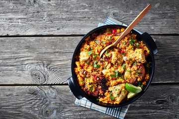 Canvas Print - Arroz con pollo, chicken with rice and veggies