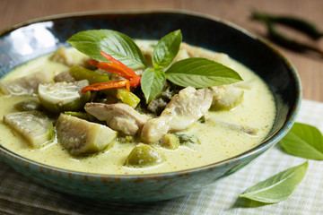 Wall Mural - Thai chicken green curry with eggplant