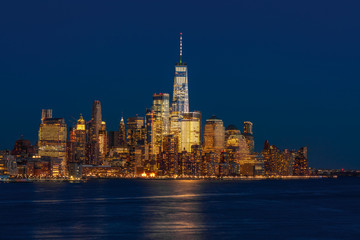 Fototapete - Banner of Lower Manhattan which is a apart of New york cityscape river side which can see One world trade center at twilight time, USA, Taking from New Jersey