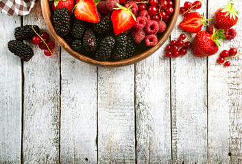 Canvas Print - berries