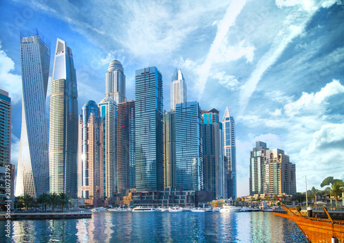 dubaj-zjednoczone-emiraty-arabskie-zjednoczone-emiraty-arabskie-panoramiczny