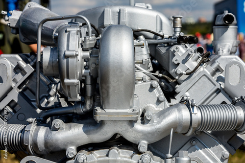Cuadros en Lienzo Modern car engine closeup. Fragment of car engine