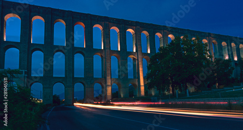 The Aqueduct of Vanvitelli or Caroline Aqueduct Tableau sur Toile