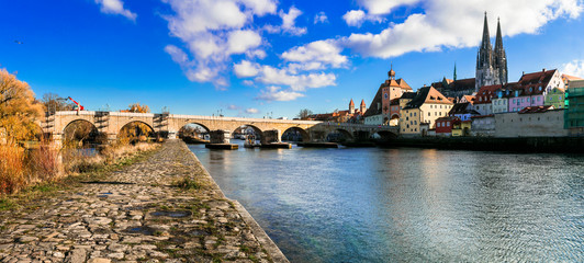 Wall Mural - Landmarks of Germany - beautiful medieval town Regensburg in Bavaria