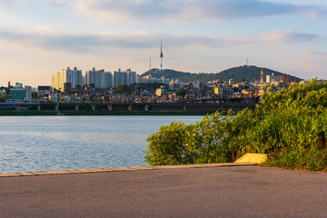 Wall Mural - Sunset at Han river in Seoul City,South Korea.