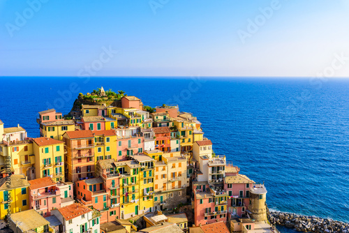 Colorful houses in Manarola Village in Cinque Terre National Park Tableau sur Toile