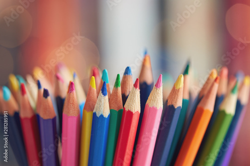 Cuadros en Lienzo Colorful colored pencils on blurred bokeh background