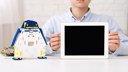Poster - Tablet with blank screen and robot nearby, mockup