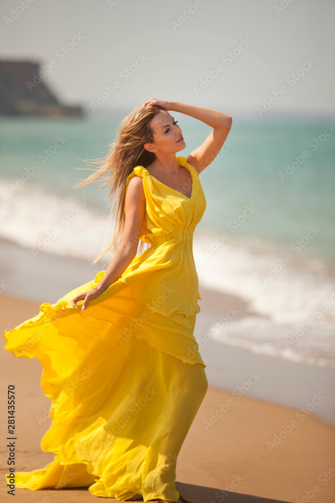 yellow beach dress ZAPAKA Women White Long Beach Dress Sheath Halter Chiffon Bridal Dress, Yellow / US16W main image 0