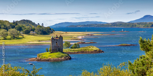 Cuadros en Lienzo Stalker Castle, Scottish Highlands
