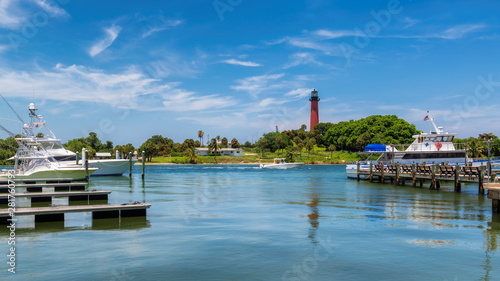 Beautiful view of the Jupiter lighthouse at sunny summer day in West Palm Beach Tableau sur Toile