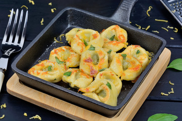 Poster - Italian traditional tortellini pasta in a pan