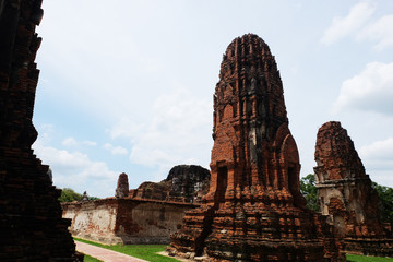 Wall Mural - Ayutthaya, Pagoda at Wat Mahathat,One of the famous temple in Ayutthaya,Temple in Ayutthaya Historical Park, Ayutthaya Province, Thailand.UNESCO world heritage