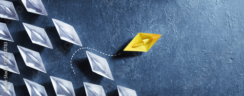 Fotomural Opportunities Business Concept - Paper Boat Change Direction