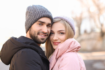 Canvas Print - Young romantic couple outdoors