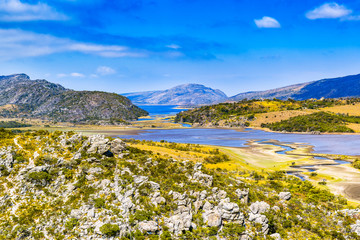 Canvas Print - Lake in the Mountains