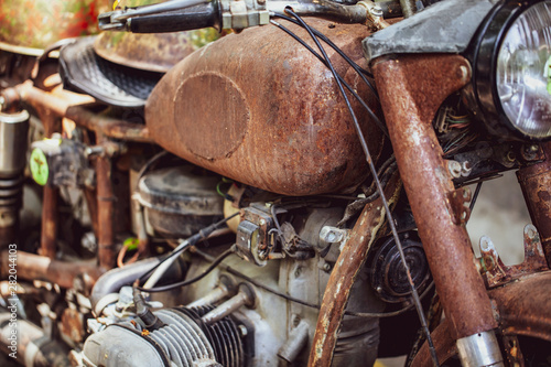 Fotomural old, rusty american vietnam war motorcycle