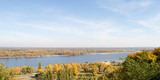 Fototapeta Do pokoju - View of the Dnieper River in autumn, Kaniv, Ukraine, Tarasova Hill (Chernecha Hora) 