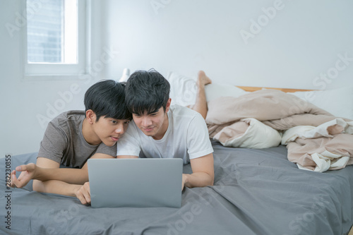 Cute Asian Gay Couple