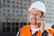 © Freepik - Close-up portrait of engineer talking on the phone