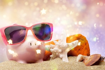 Sticker - Summer piggy bank with sunglasses