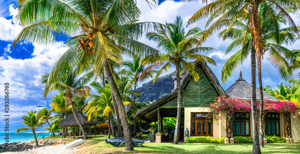 Tropical paradise - exotic luxury vacation in Mauritius island, beach villa under palms - obrazy, fototapety, plakaty 