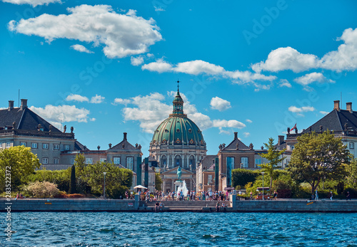 Cuadros en Lienzo Amalienborg is Palace Complex in Copenhagen.