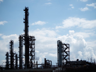 Oil refinery 