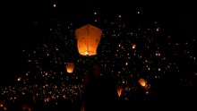 Paper Lanterns Light Festival 4k