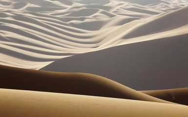 Poster - China, Inner Mongolia, Badain Jaran Desert. Abstract of desert shapes and contrasts. Credit as: Ellen Anon / Jaynes Gallery / DanitaDelimont.com