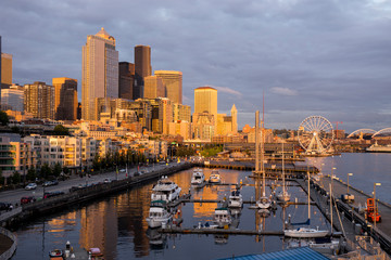 Poster - USA, Washington State, Seattle. Night time skyline from Pier 66.