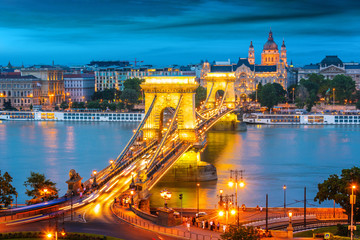 Poster - Panoramic view of Budapest by night