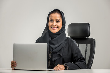 Wall Mural - Arabian woman isolated on background