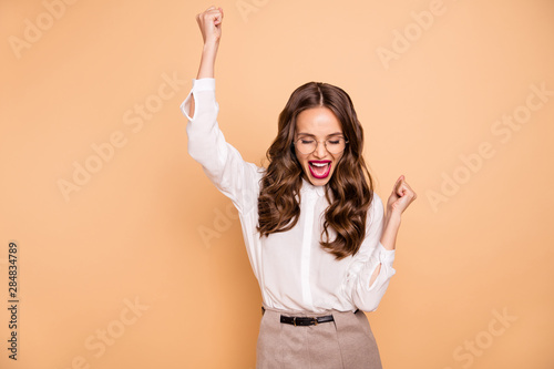 Cuadros en Lienzo Portrait of her she nice-looking attractive lovely pretty gorgeous glamorous che