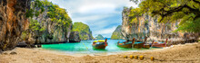 Blue Water At  Lao Lading Island, Krabi Province, Thailand