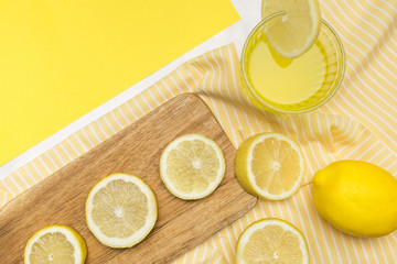 Wall Mural - Close-up lemons and lemonade